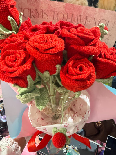 Crochet Rose Bouquet - Eternal Red Roses Bundle
