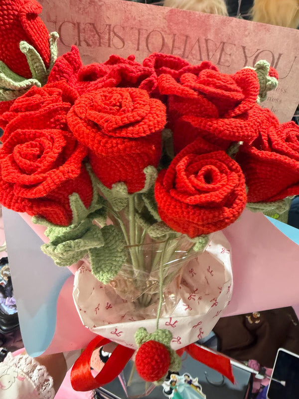 Crochet Rose Bouquet - Eternal Red Roses Bundle